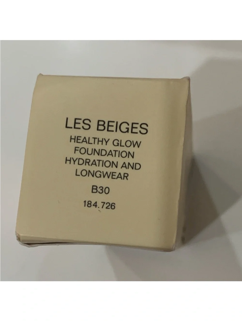 CHANEL Les Beiges Healthy Glow Foundation B30 - Cream & Black Packaging